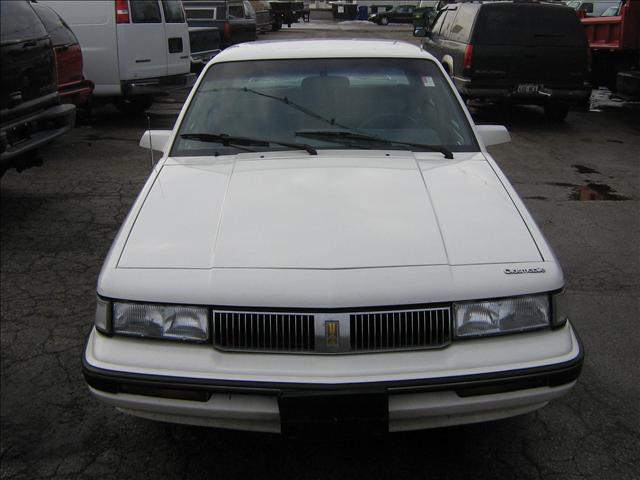 Oldsmobile Cutlass Ciera 1989 photo 3