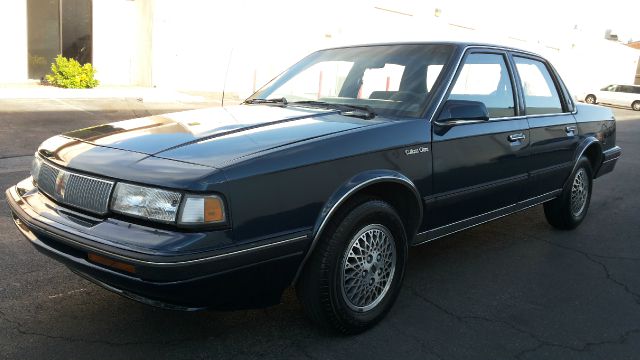 Oldsmobile Cutlass Ciera 1989 photo 3