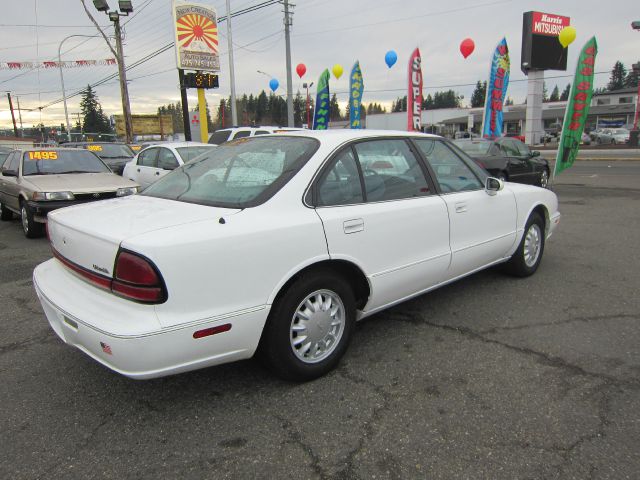 Oldsmobile Cutlass Ciera 1994 photo 1