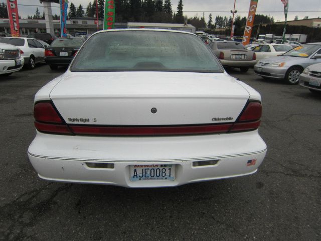 Oldsmobile Cutlass Ciera 1994 photo 4