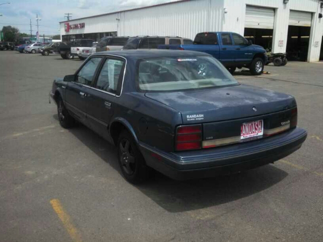 Oldsmobile Cutlass Ciera LS S Sedan