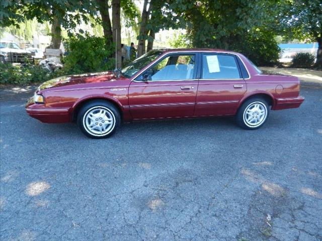 Oldsmobile Cutlass Ciera 1995 photo 4