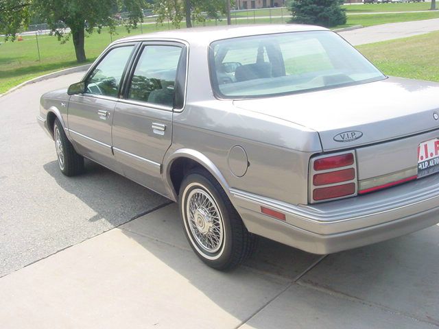 Oldsmobile Cutlass Ciera 1996 photo 2
