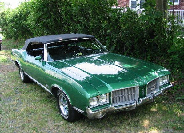 Oldsmobile Cutlass Supreme 1971 photo 1