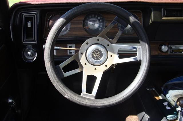 Oldsmobile Cutlass Supreme 1971 photo 5