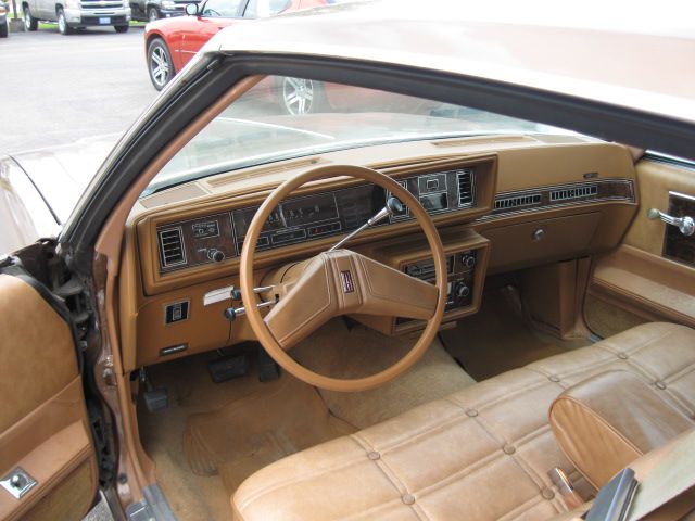 Oldsmobile Cutlass Supreme 1980 photo 1