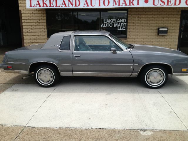 Oldsmobile Cutlass Supreme GLS Special Value - Frederick Md Coupe