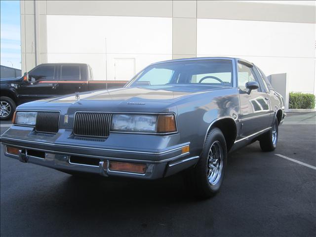 Oldsmobile Cutlass Supreme 4x4 KING Ranch Classic Car - Custom Car