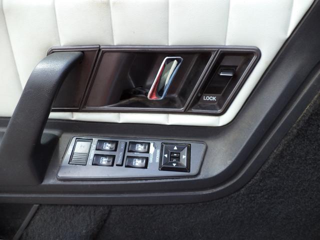 Oldsmobile Cutlass Supreme 1994 photo 9