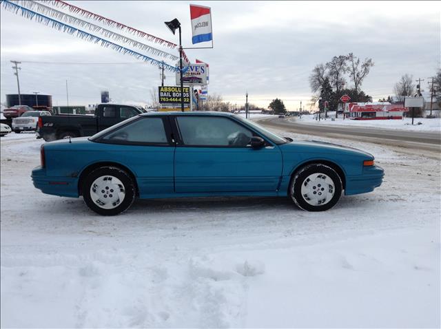 Oldsmobile Cutlass Supreme AWD, 2.5X Coupe