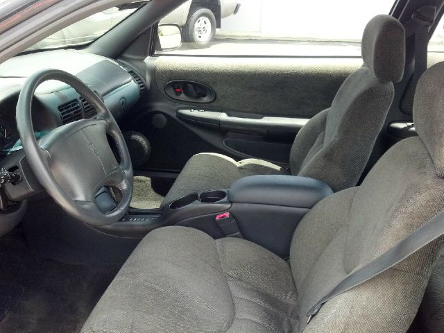 Oldsmobile Cutlass Supreme 1997 photo 2