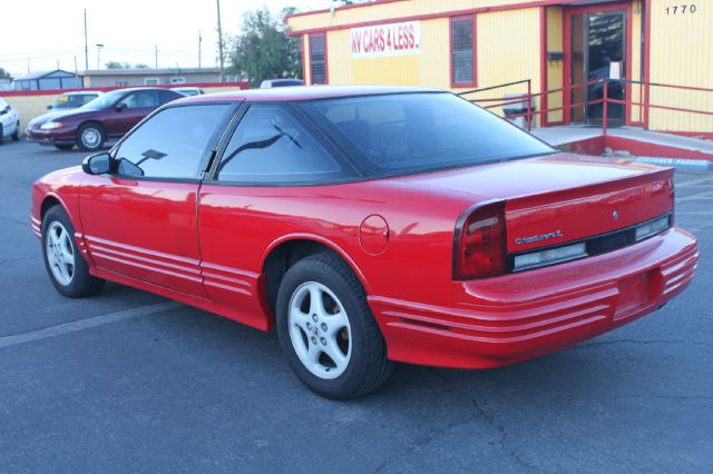 Oldsmobile Cutlass Supreme XLS 4WD Crewcab Coupe