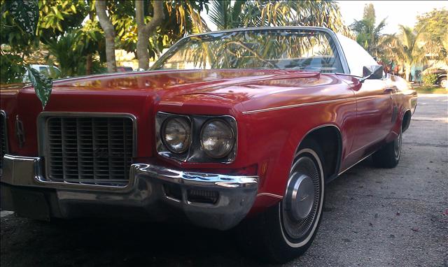 Oldsmobile Delta 88 1971 photo 2