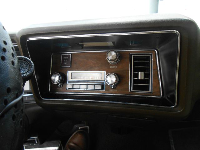 Oldsmobile Delta 88 GL Coupe