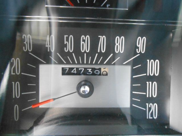 Oldsmobile Delta 88 1973 photo 1