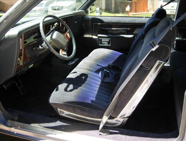 Oldsmobile Delta 88 1983 photo 4