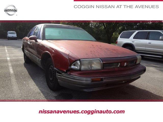 Oldsmobile Eighty Eight 1992 photo 3