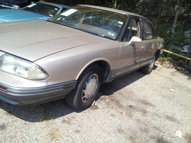 Oldsmobile Eighty Eight Touring W/nav.sys Sedan