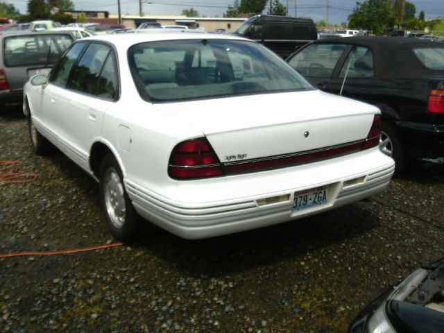 Oldsmobile Eighty Eight 1994 photo 5