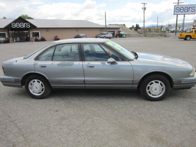 Oldsmobile Eighty Eight 1994 photo 4
