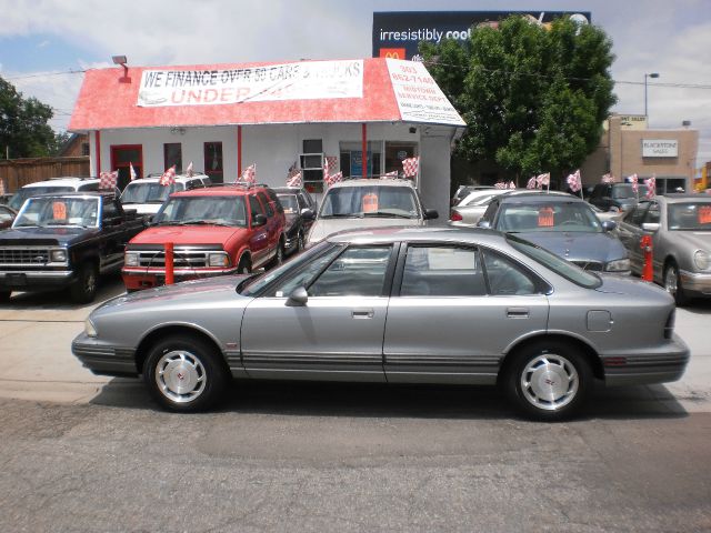 Oldsmobile Eighty Eight 1995 photo 6