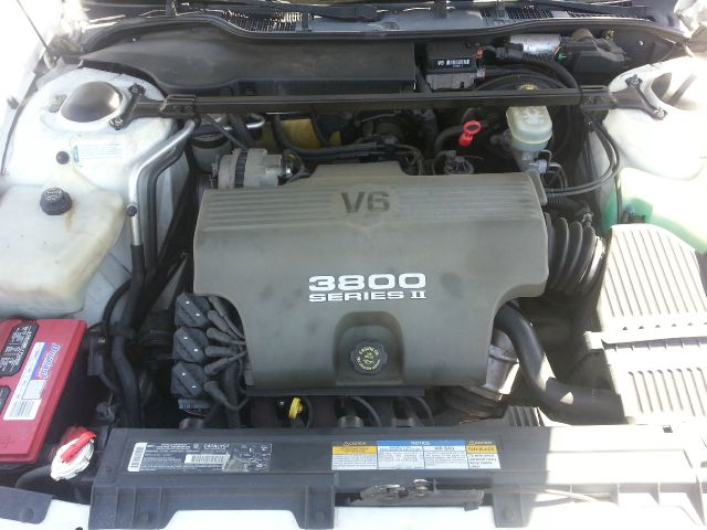 Oldsmobile Eighty Eight 1996 photo 4