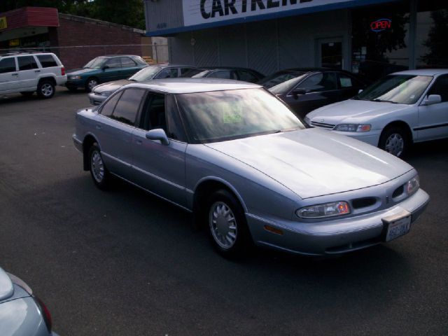 Oldsmobile Eighty Eight 1996 photo 1