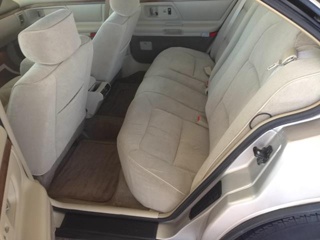 Oldsmobile Eighty Eight 1997 photo 4