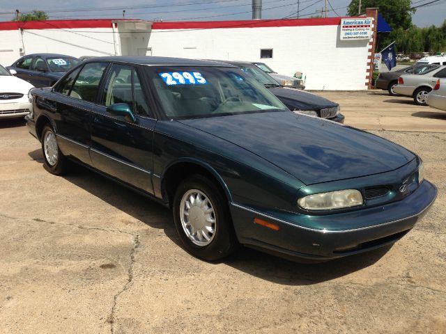 Oldsmobile Eighty Eight 1998 photo 1