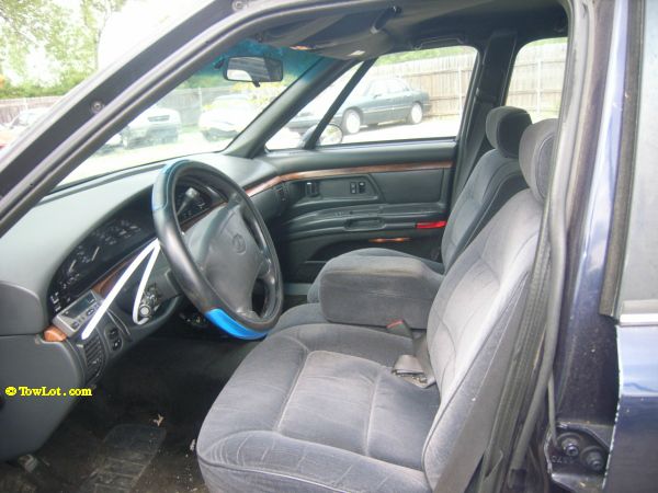 Oldsmobile Eighty Eight 1998 photo 1