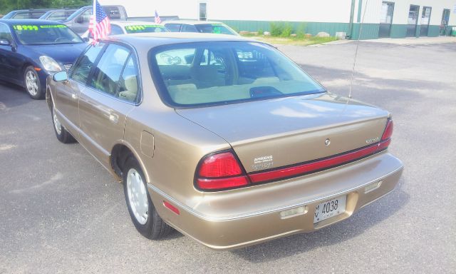 Oldsmobile Eighty Eight Touring W/nav.sys Sedan