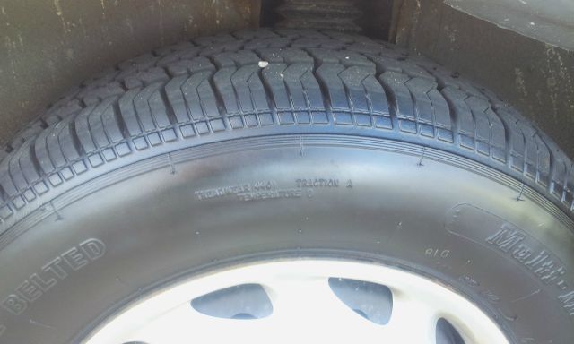 Oldsmobile Eighty Eight 1999 photo 3