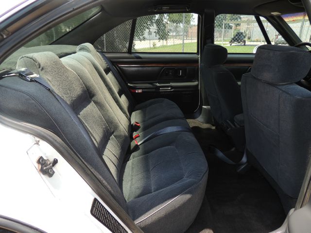 Oldsmobile Eighty Eight 1999 photo 19
