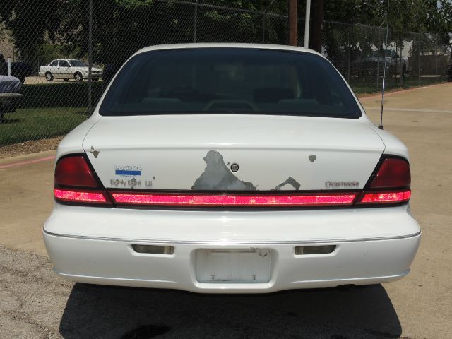 Oldsmobile Eighty Eight 1999 photo 7