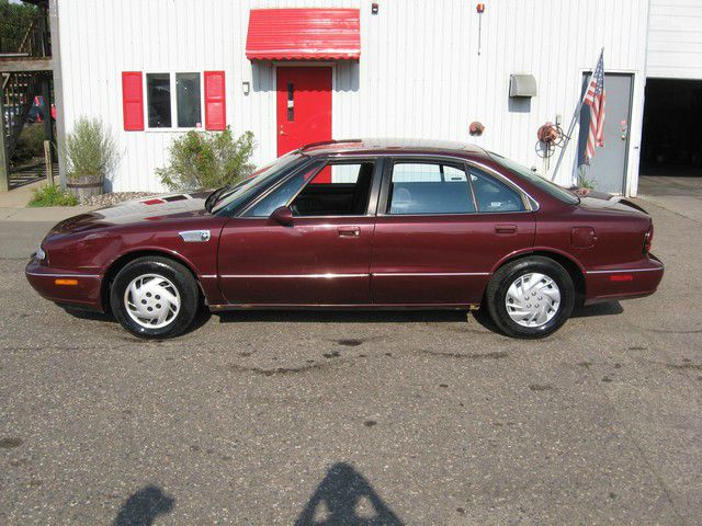 Oldsmobile Eighty Eight Touring W/nav.sys Sedan