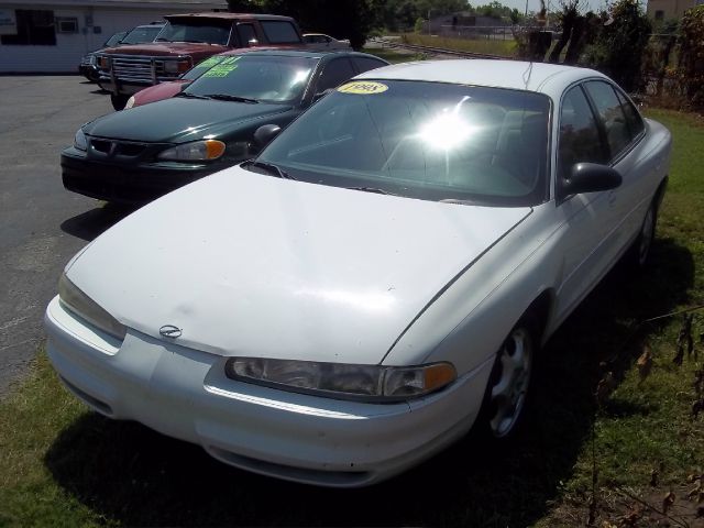 Oldsmobile Intrigue 1998 photo 4