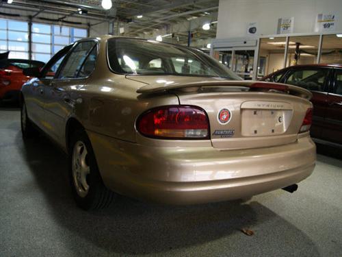 Oldsmobile Intrigue 1998 photo 4
