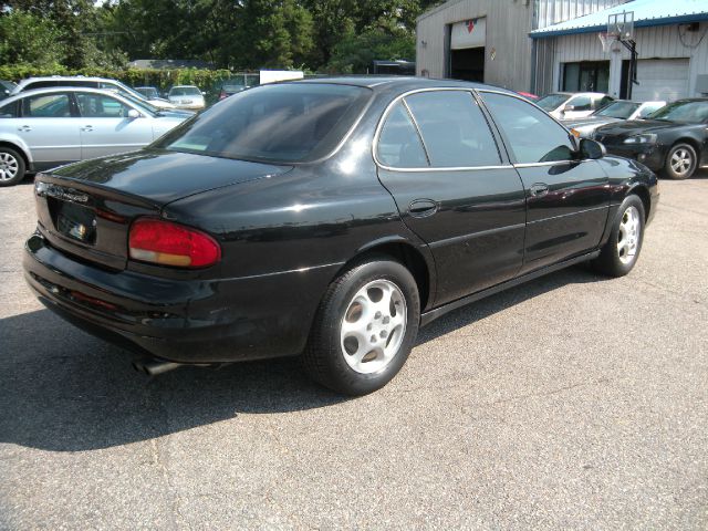 Oldsmobile Intrigue 1998 photo 3