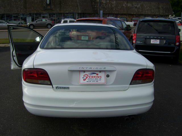 Oldsmobile Intrigue 1998 photo 1