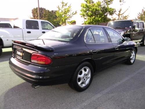 Oldsmobile Intrigue 1998 photo 1