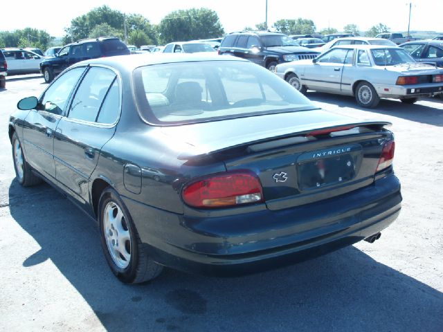 Oldsmobile Intrigue 1998 photo 4