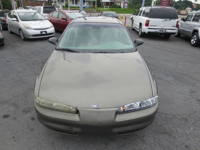 Oldsmobile Intrigue 1998 photo 4