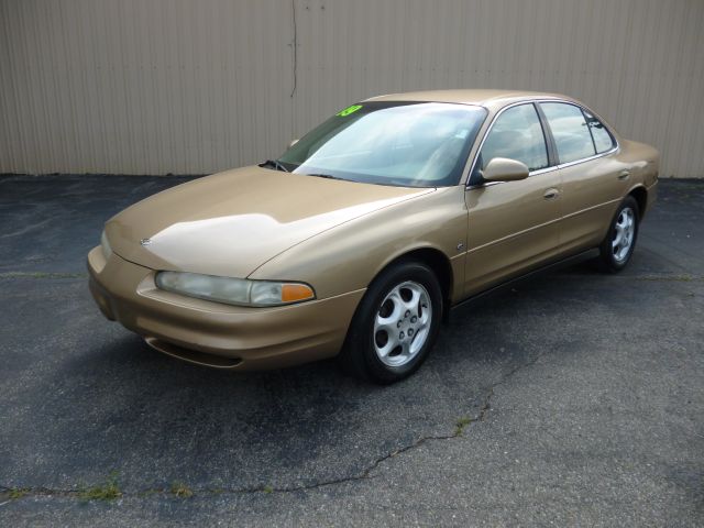 Oldsmobile Intrigue 1999 photo 17