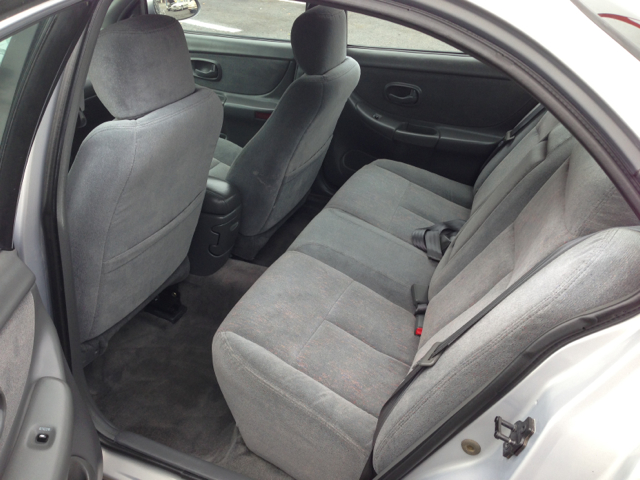 Oldsmobile Intrigue 1999 photo 2