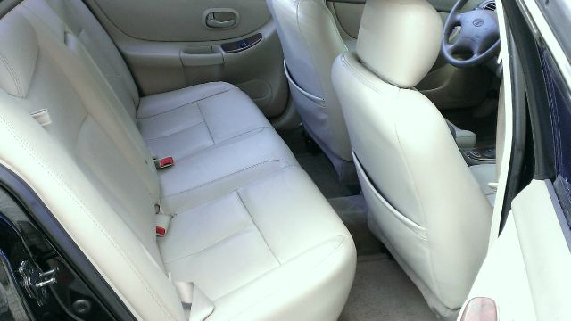 Oldsmobile Intrigue FWD 4dr Sport Sedan