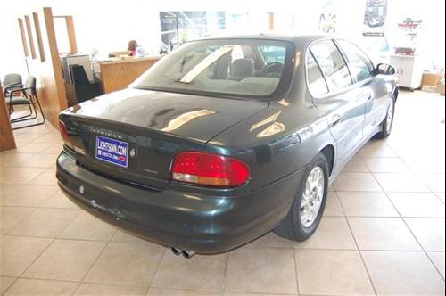 Oldsmobile Intrigue 2000 photo 1