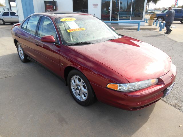 Oldsmobile Intrigue 2000 photo 2