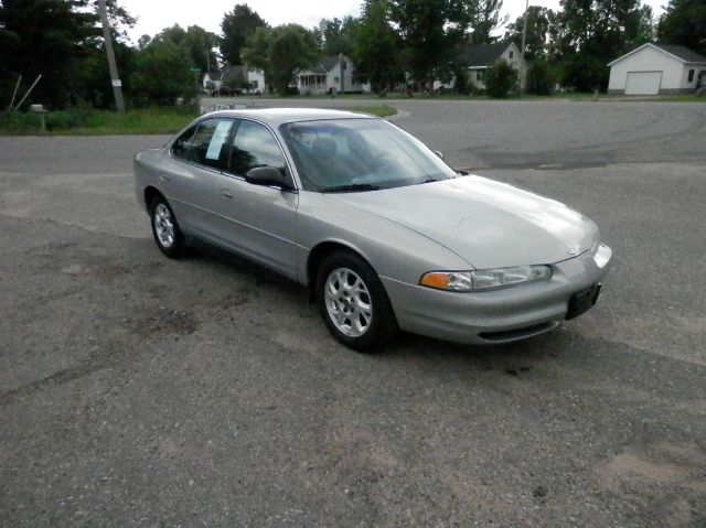 Oldsmobile Intrigue 2000 photo 4