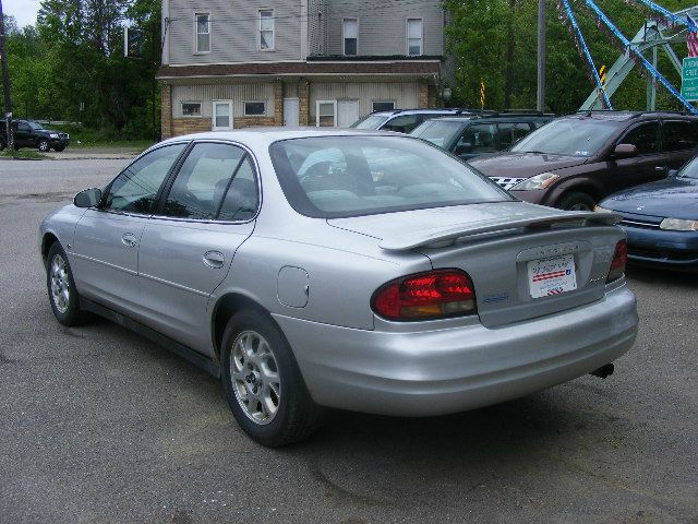 Oldsmobile Intrigue 2001 photo 4