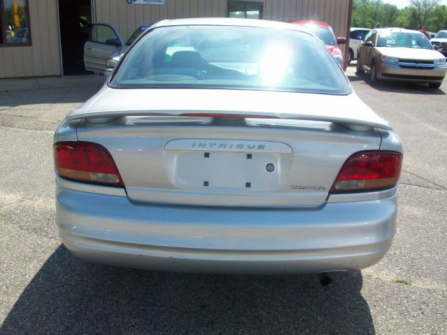 Oldsmobile Intrigue 2001 photo 9